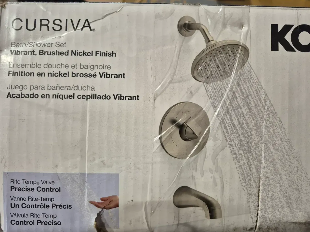 *** It is missing the water valve.*** cursiva Single-Handle 3-Spray Tub and Shower Faucet 1.75 GPM in Vibrant Brushed Nickel (Valve Included) - image 3