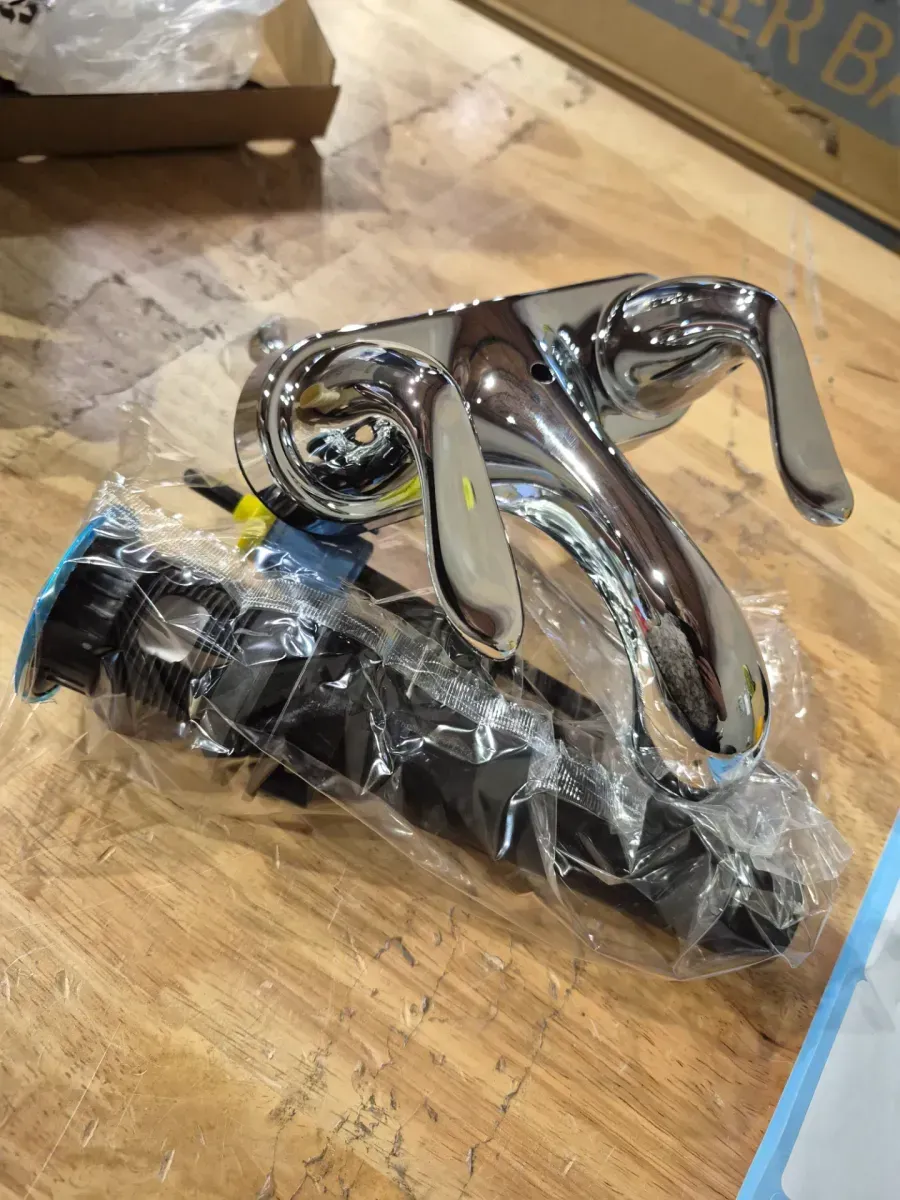 Constructor 4 in. Centerset 2-Handle Bathroom Faucet and Bath Accessory Value Kit in Chrome - image 4