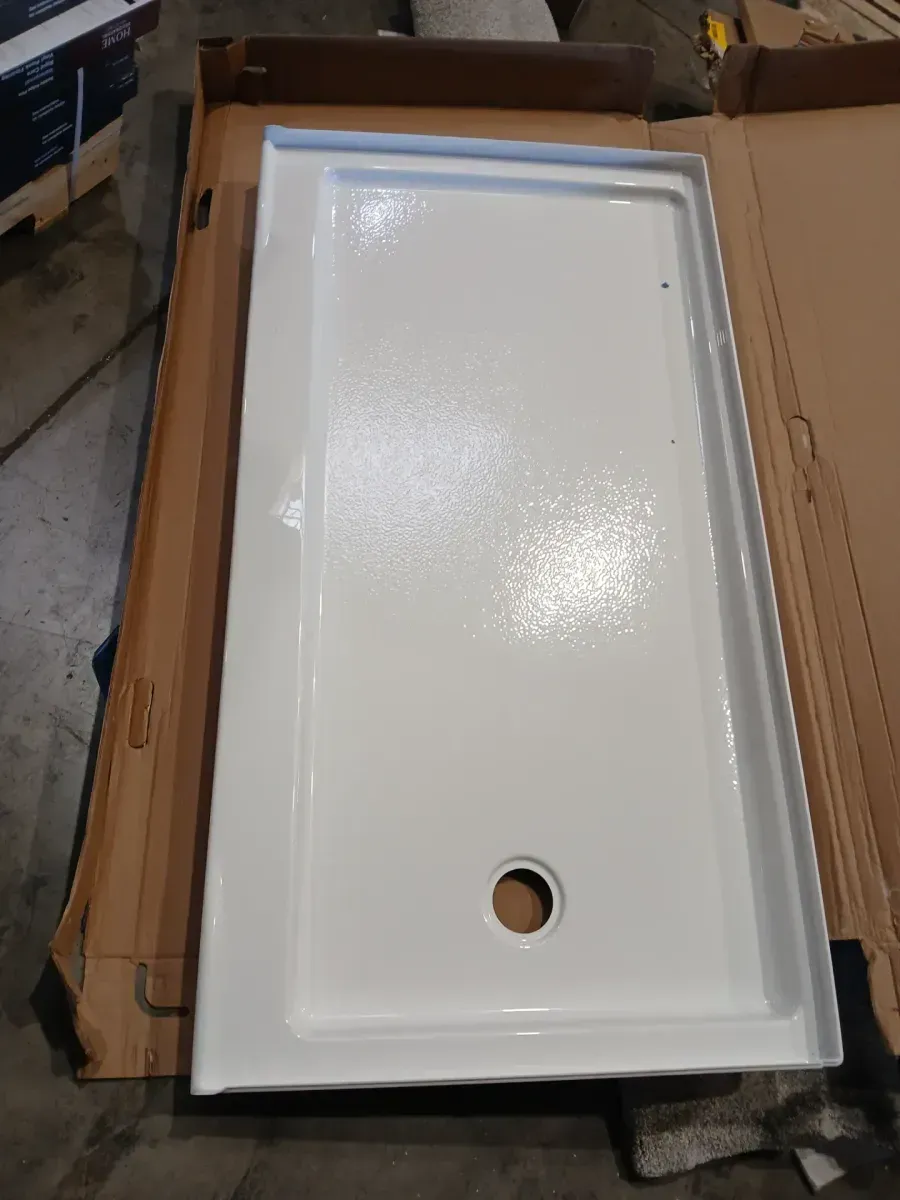 There are 8 pieces of bathroom floor and wall tile; they are in very good condition. - image 14