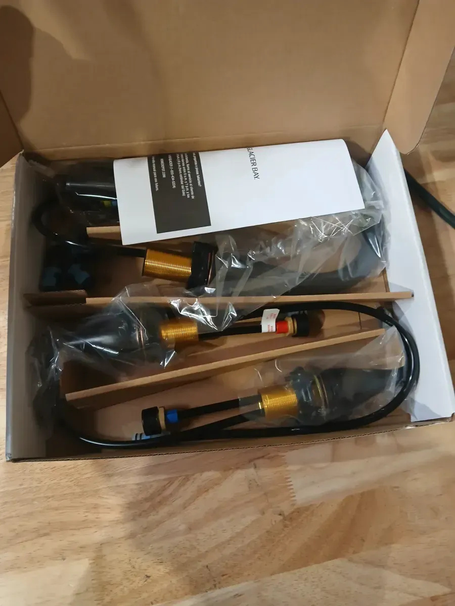 Meansville 8 in. Widespread Double-Handle High-Arc Bathroom Faucet in Bronze - image 3