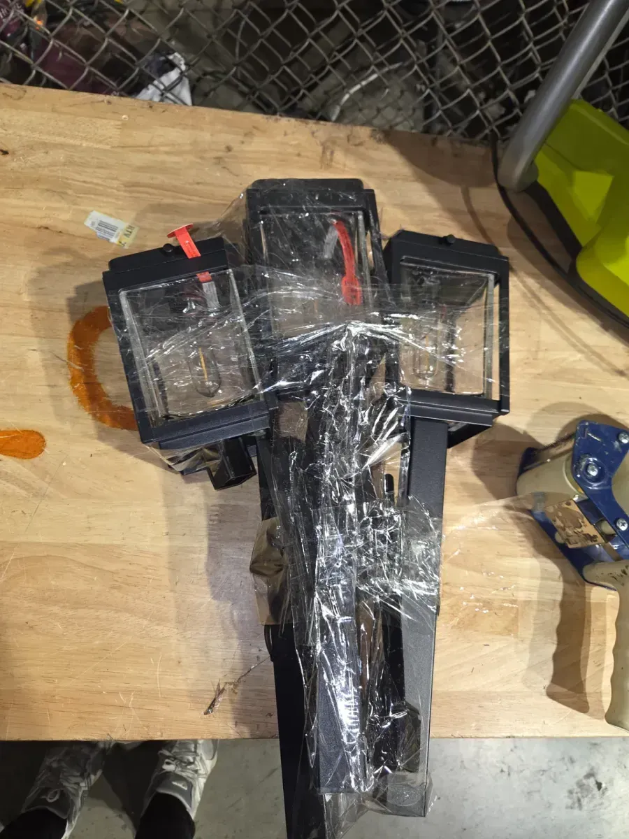 *** Pack of 3 *** Leeds Solar Black LED Path Light with Vintage Bulb & Seedy Glass Lens; 20 Lumens - image 5