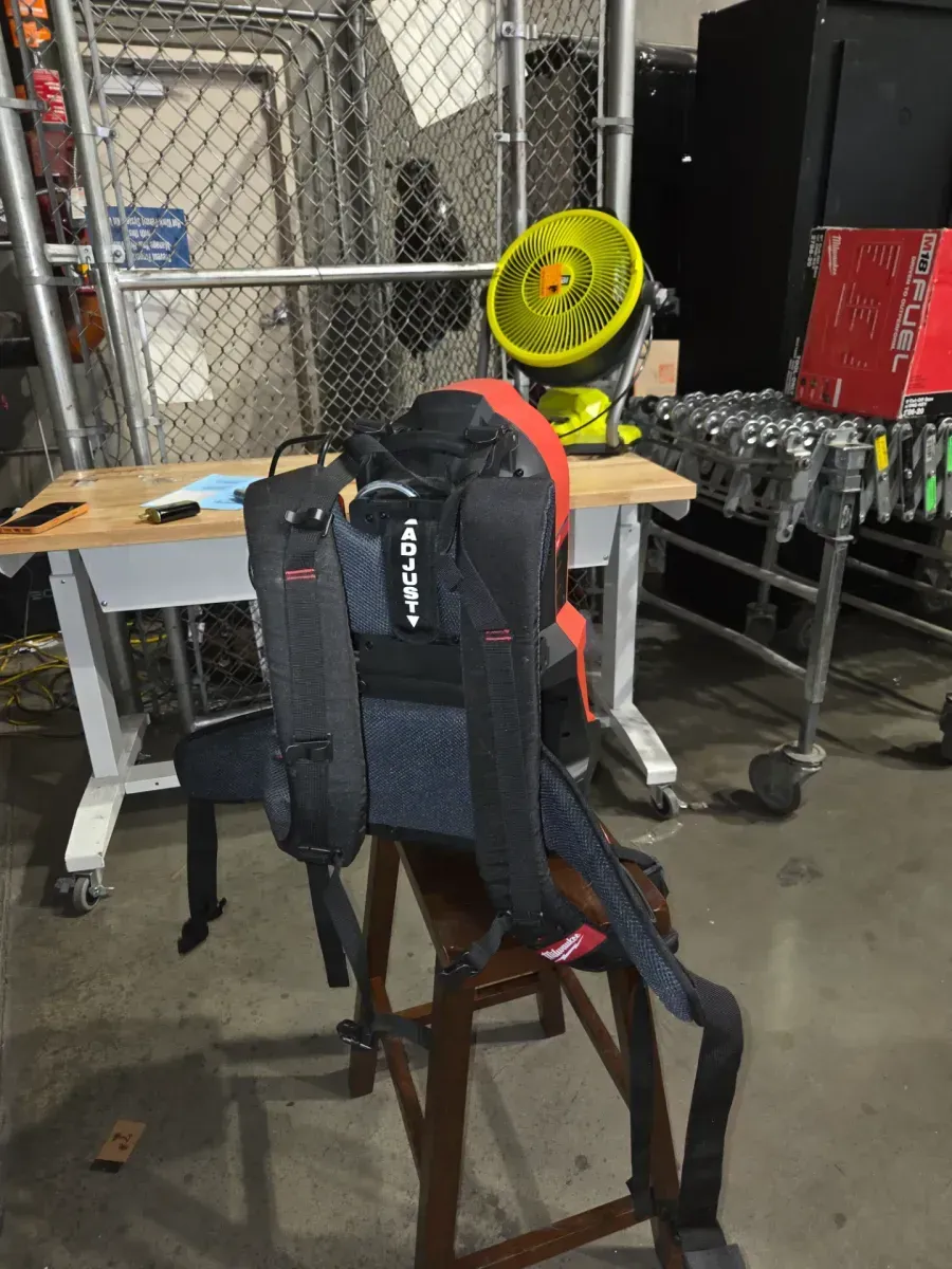 *** I missing accesories, not batterry *** M18 FUEL 18-Volt Lithium-Ion Brushless Red HEPA Multisurface 1 Gal. Cordless 3-in-1 Backpack Vacuum (Vacuum-Only) - image 4