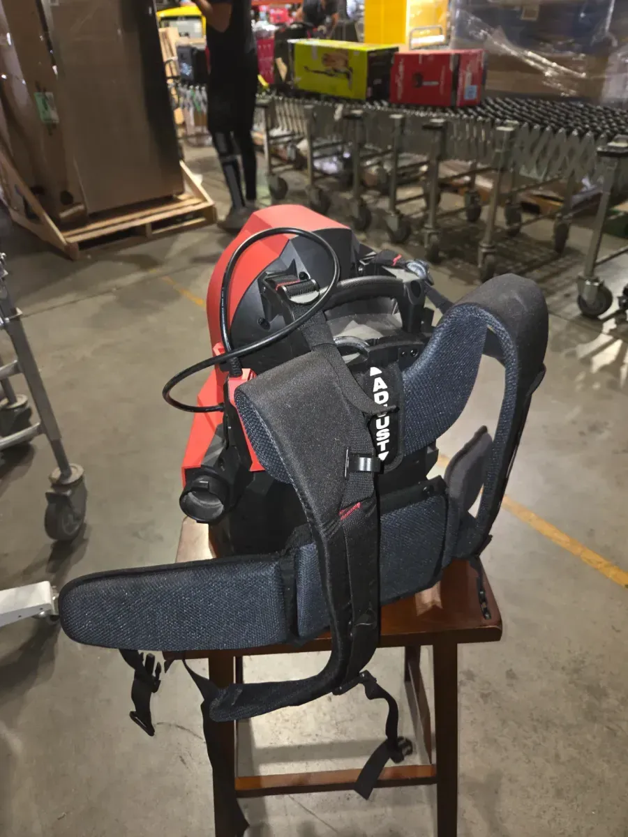 *** I missing accesories and battery *** M18 FUEL 18-Volt Lithium-Ion Brushless Red HEPA Multisurface 1 Gal. Cordless 3-in-1 Backpack Vacuum (Vacuum-Only) - image 3