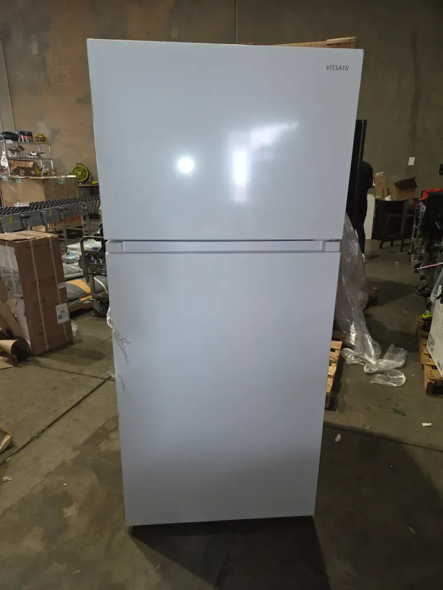 18 cu. ft. Top Freezer Refrigerator in White with ENERGY STAR Garage Ready - image 2