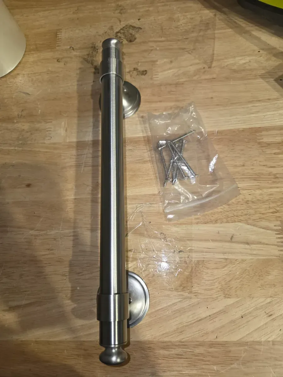 Carmichael 9 in. Grab Bar in Vibrant Brushed Nickel - image 2