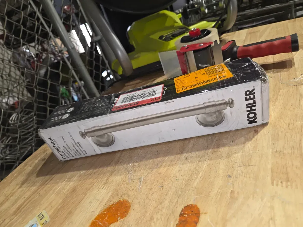 Carmichael 9 in. Grab Bar in Vibrant Brushed Nickel - image 5