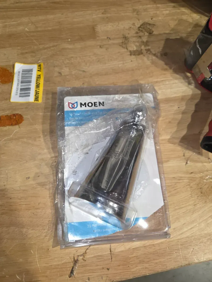 Decorative Metal Diverter Tub Spout in Chrome - image 4