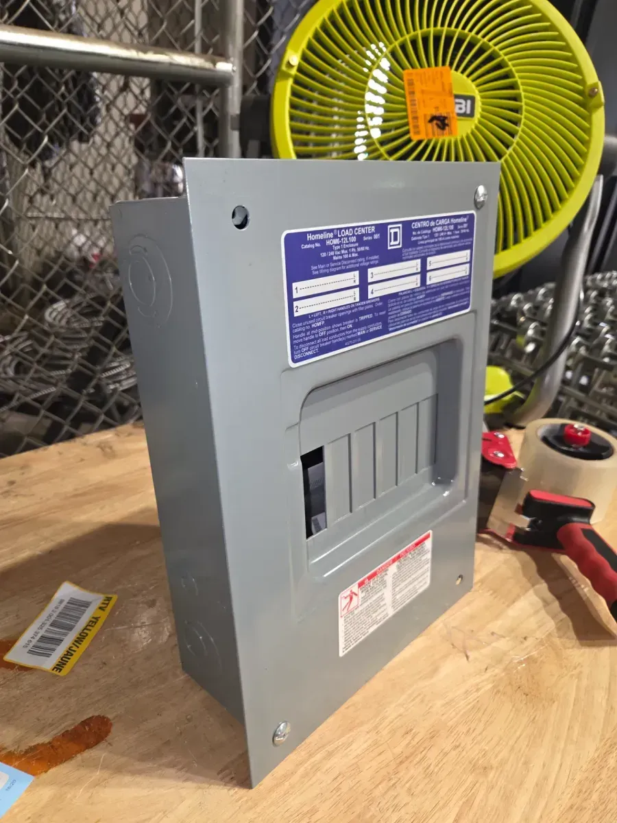 Homeline 100 Amp 6-Space 12-Circuit Indoor Flush Mount Main Lug Load Center with Cover No Door(HOM612L100FCP) - image 3