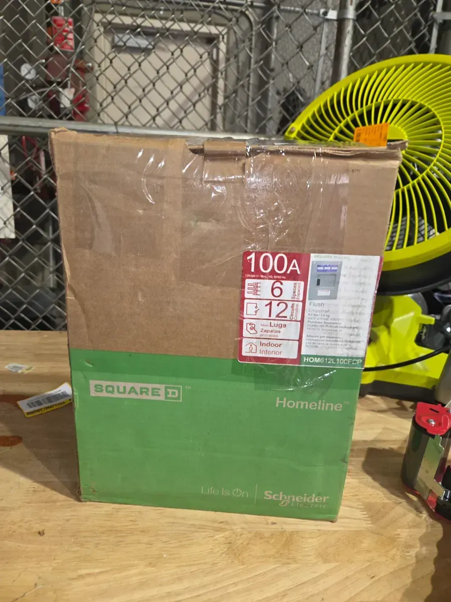 Homeline 100 Amp 6-Space 12-Circuit Indoor Flush Mount Main Lug Load Center with Cover No Door(HOM612L100FCP) - image 5