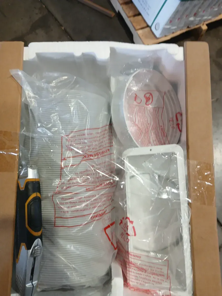 6,000 (DOE) BTU Portable Air Conditioner Cools 400 Sq. Ft. with Dehumidifier and Fan in White - image 7