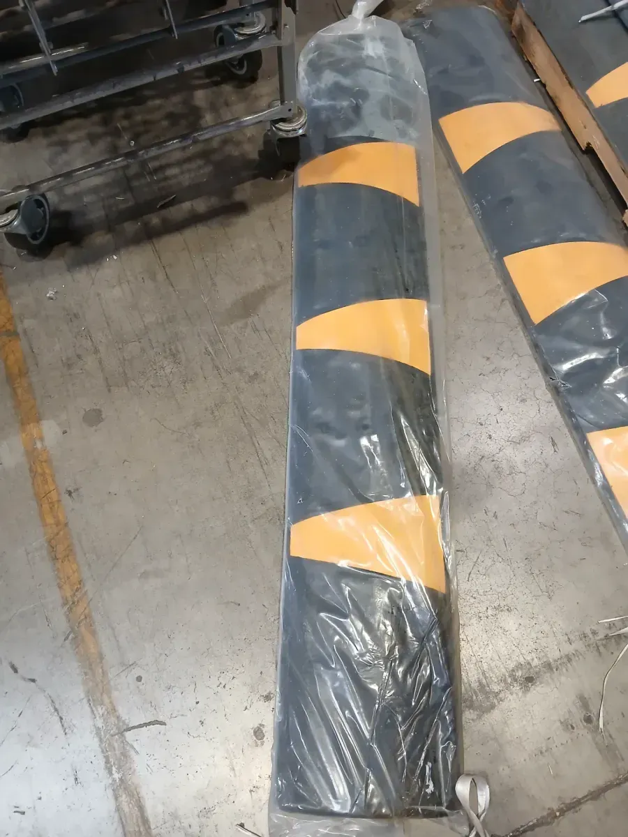 1Pcs 6 ft. Rubber Speed Bump 2-Channel Garage Speed Bump - image 1