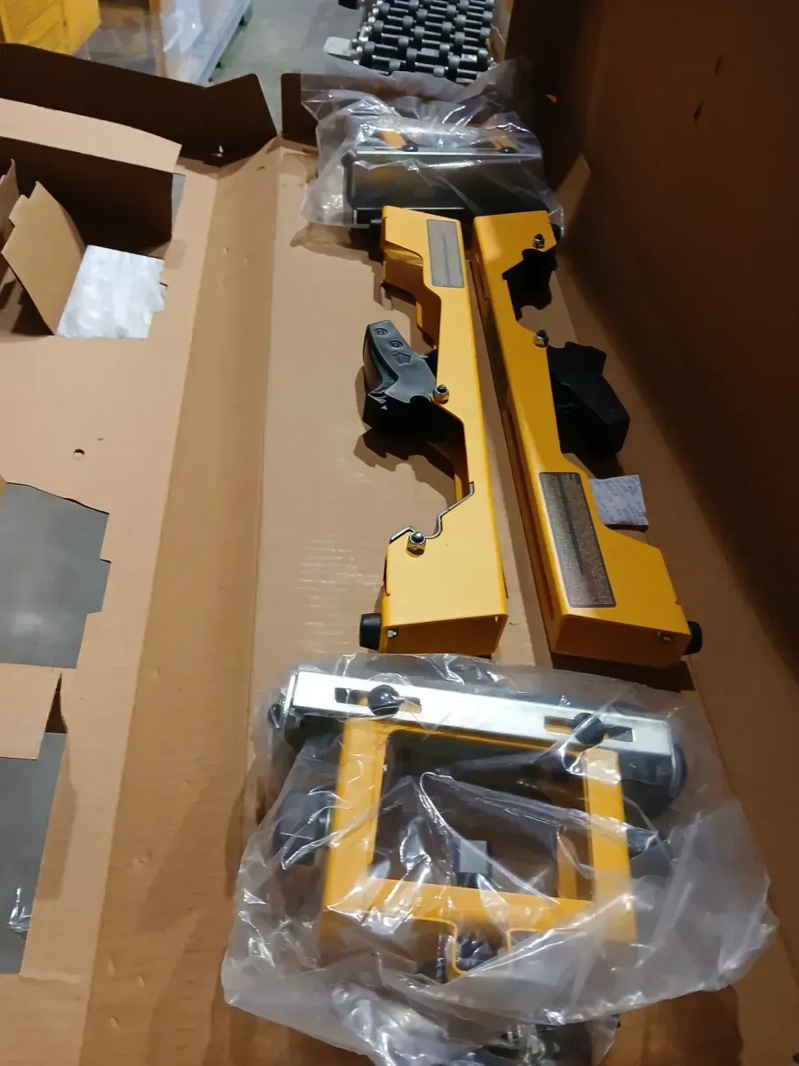 29.8 lbs. Compact Miter Saw Stand with 500 lbs. Capacity - image 5