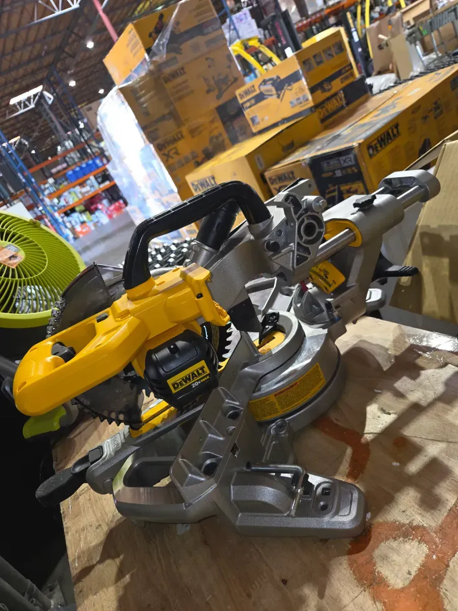 *** Not batterry *** 20V MAX Cordless 7-1/4 in. Sliding Miter Saw (Tool Only) - image 3