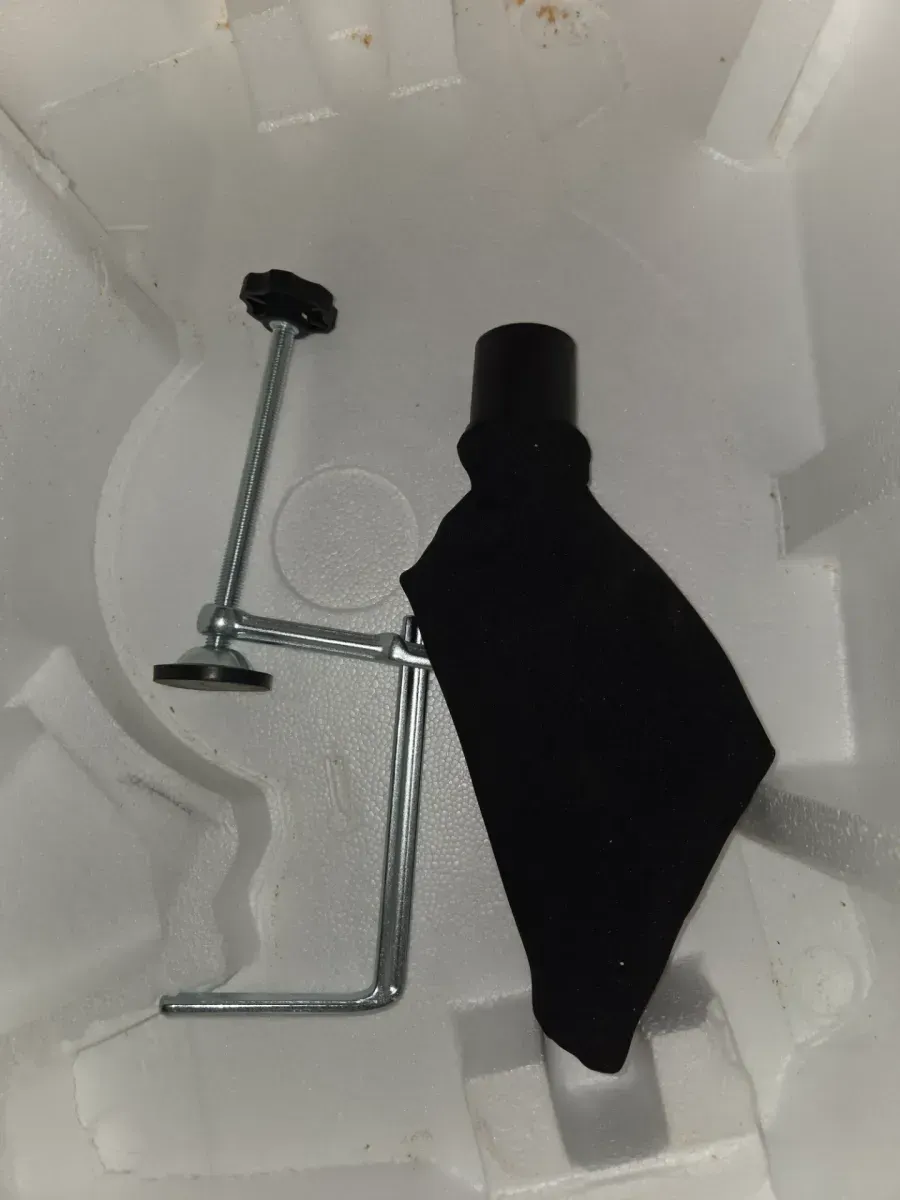 *** Not batterry *** 20V MAX Cordless 7-1/4 in. Sliding Miter Saw (Tool Only) - image 5