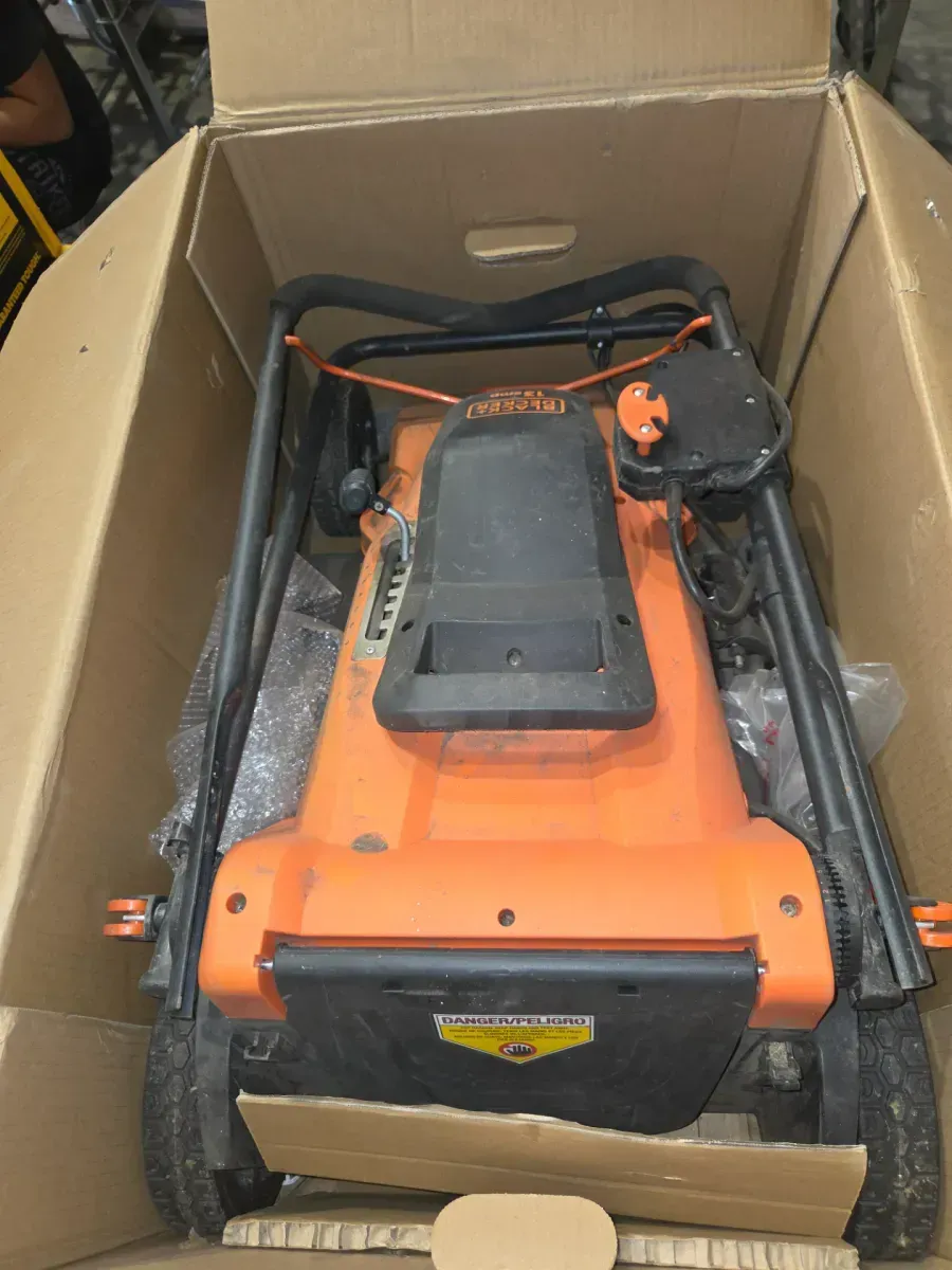 20 in. 13 AMP Corded Electric Walk Behind Push Lawn Mower - image 3