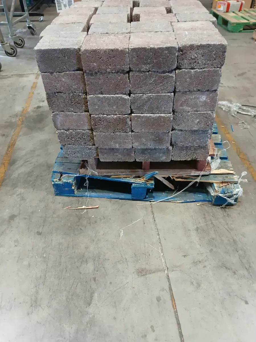 Brick pallete  - image 2