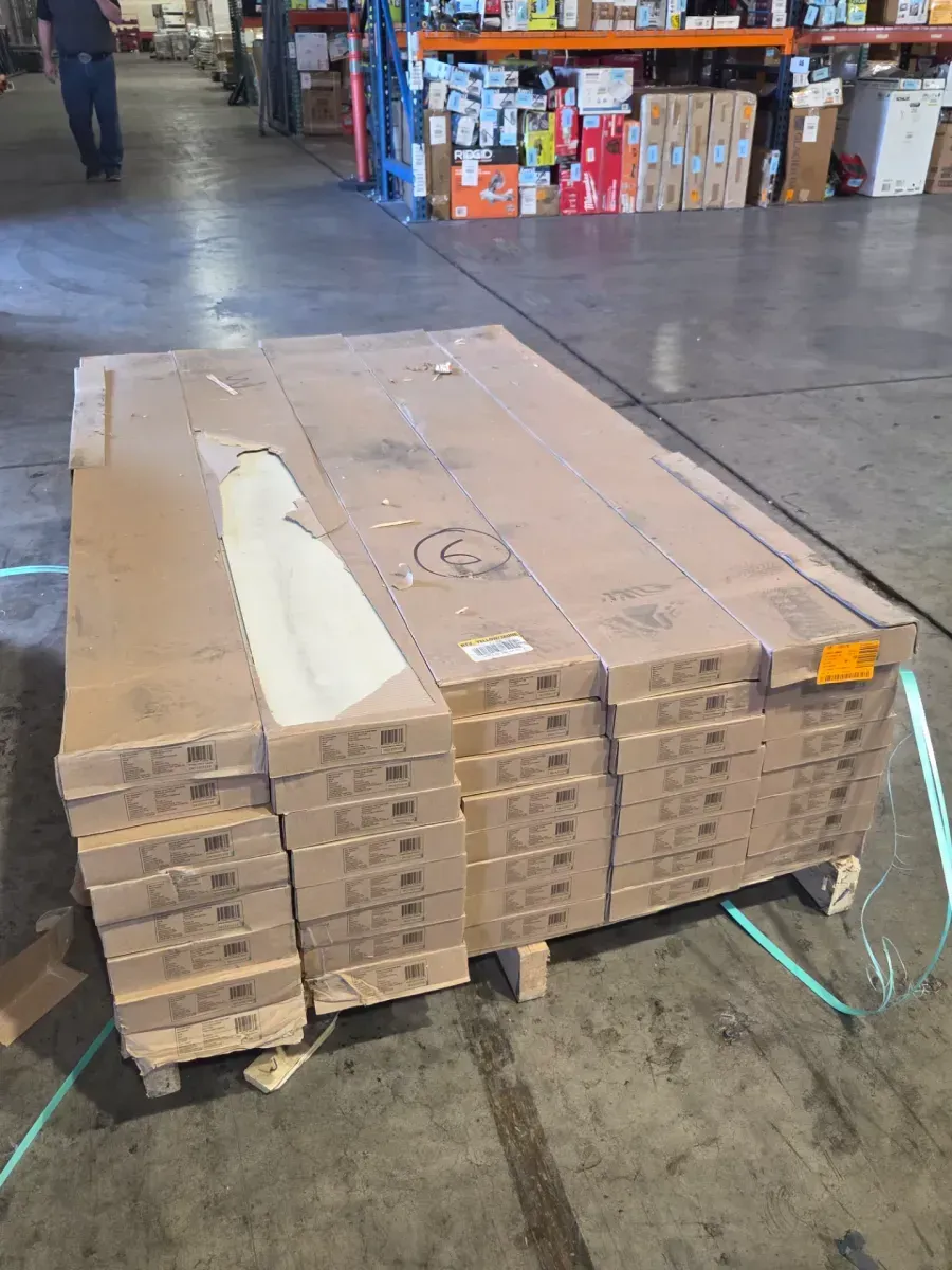 *** Case of 40 (950.4sq. ft. /Case)*** Silverbow 20 MIL x 7 in. x 60 in. Waterproof Click Lock Rigid Core Luxury Vinyl Plank Flooring (23.76 sq. ft. /Case) - image 3