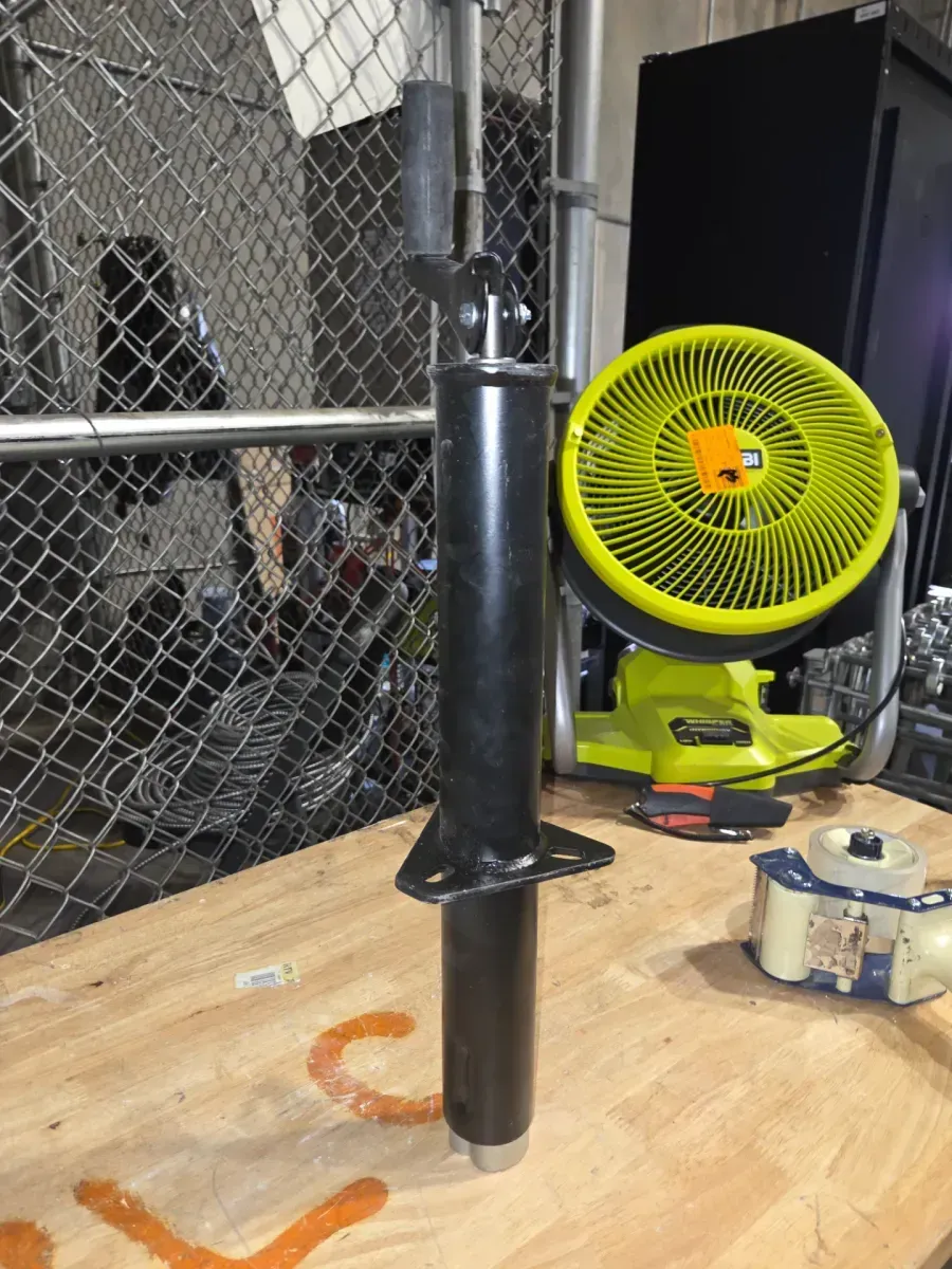 ***It does not include the base*** 2,000 lbs. Top-Wind A-Frame Trailer Jack - image 2