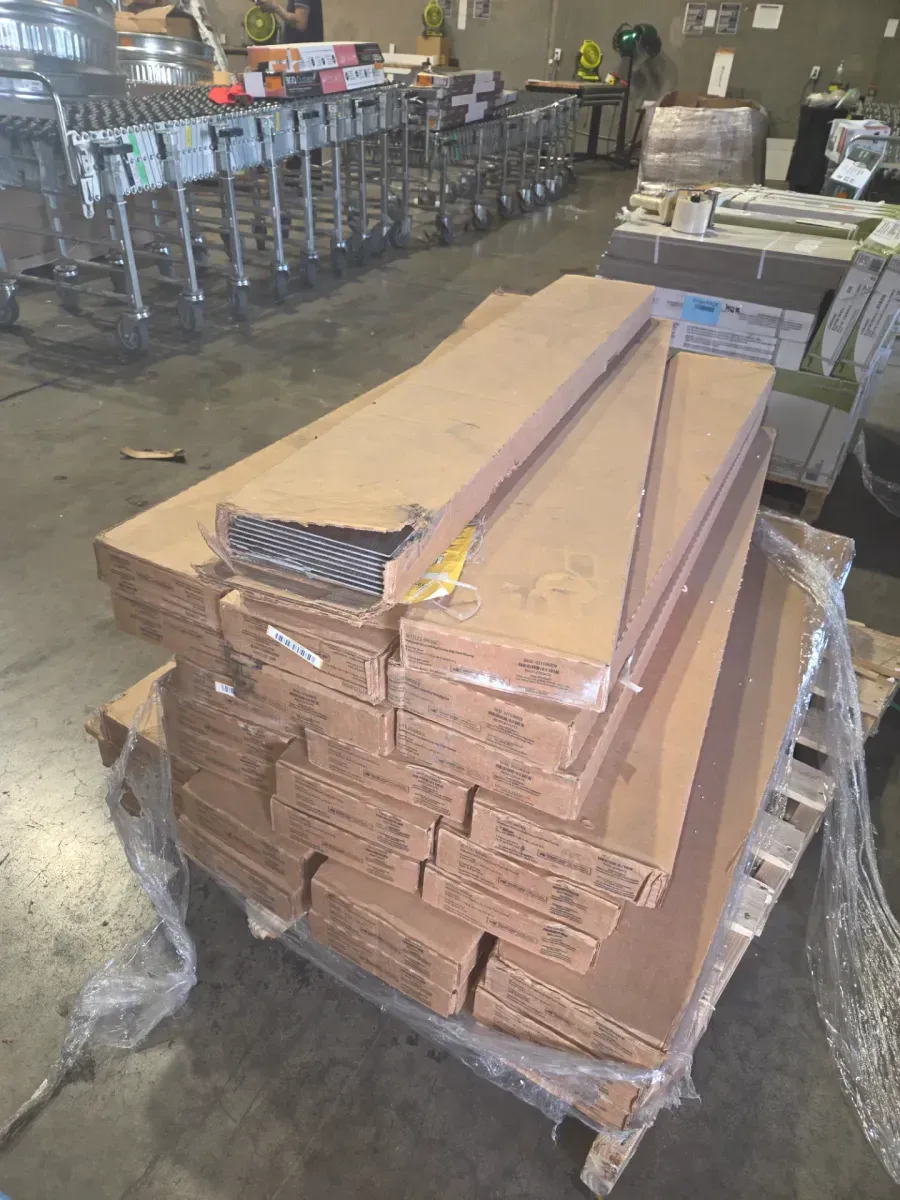 *** Case of 29 ( 548.68 q. ft. /case)*** Settles Bridge Oak 22 MIL x 7.09 in W x 48.03 in L Waterproof Click Lock Vinyl Plank Flooring (18.92 sq. ft. /case) - image 2