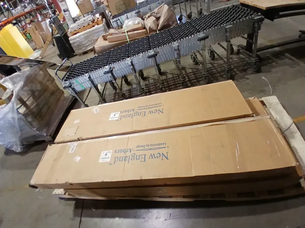 *** He is missing box number 5 *** 192"L x 144"W x 107"H Vinyl Valencia Attached Pergola, White, VA42086 - image 7