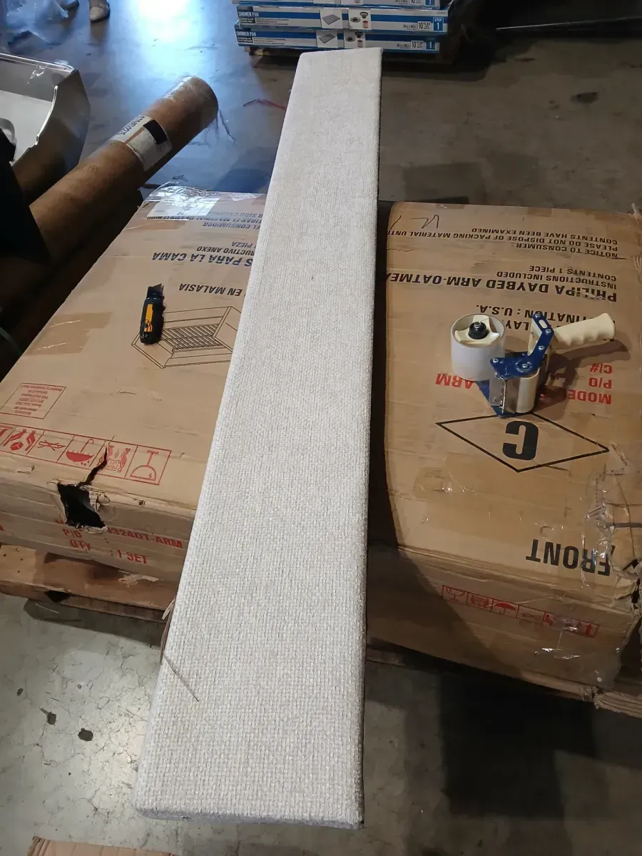 Contemporary Upholstered Daybed 76.77" W × 43.3" D × 31.37" H - image 4