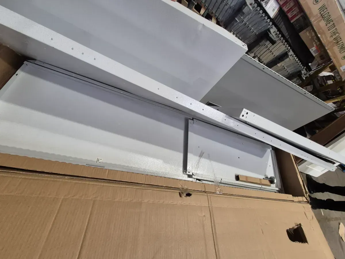 *** It is missing the key, and the metal is slightly bent.*** Gladiator Large Gearbox Heavy-duty four-shelf storage for tools and supplies - image 5