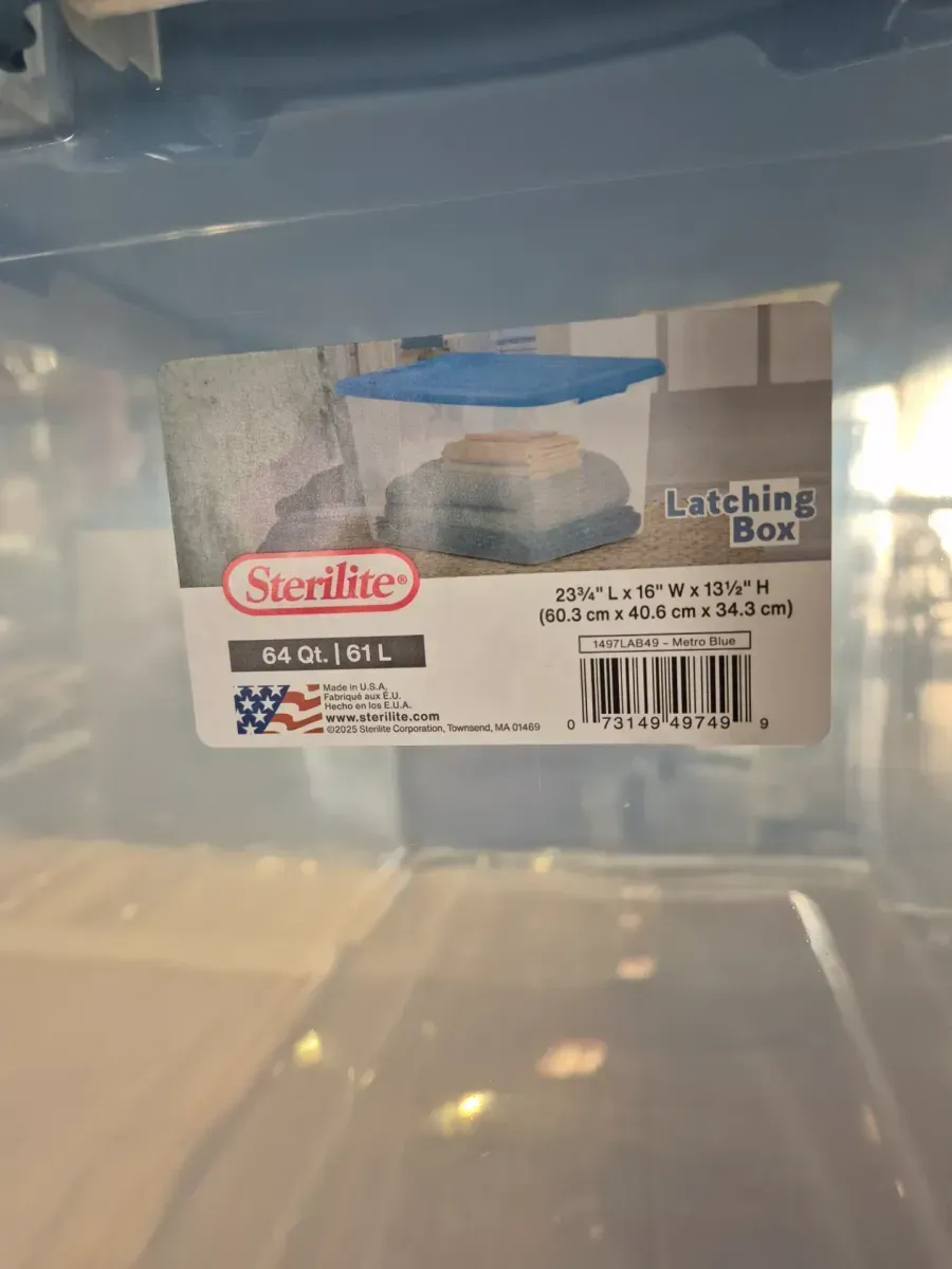 ***Box of  6 boxes ***64 Qt. Latching Storage Box - image 2