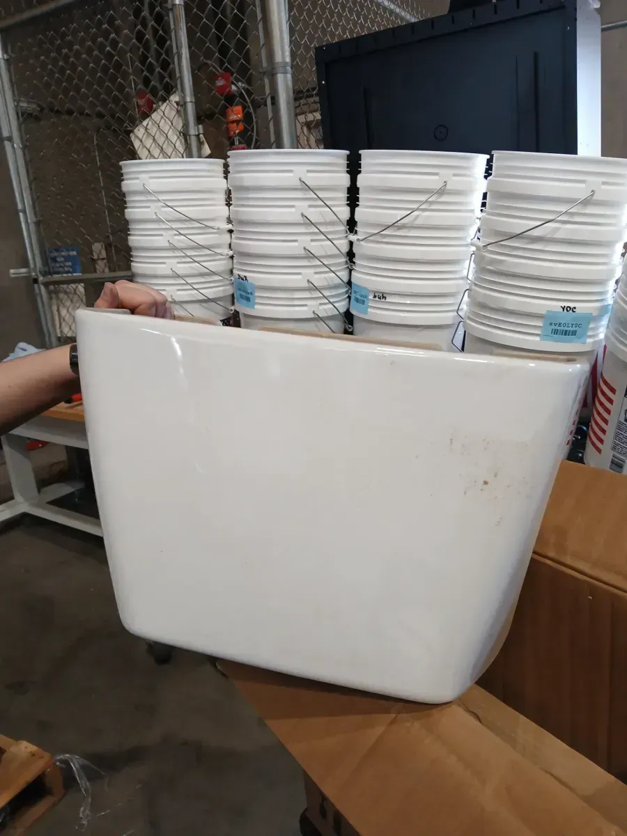 Includes only the tank - image 3