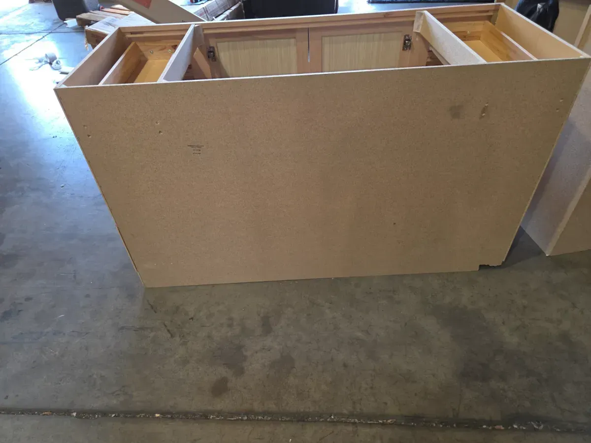 Set 2 cabinets (1 lower , 1 upper ) - image 5