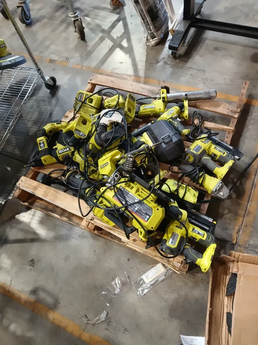 Pallet of 25 non functional ryobi stuff  - image 1