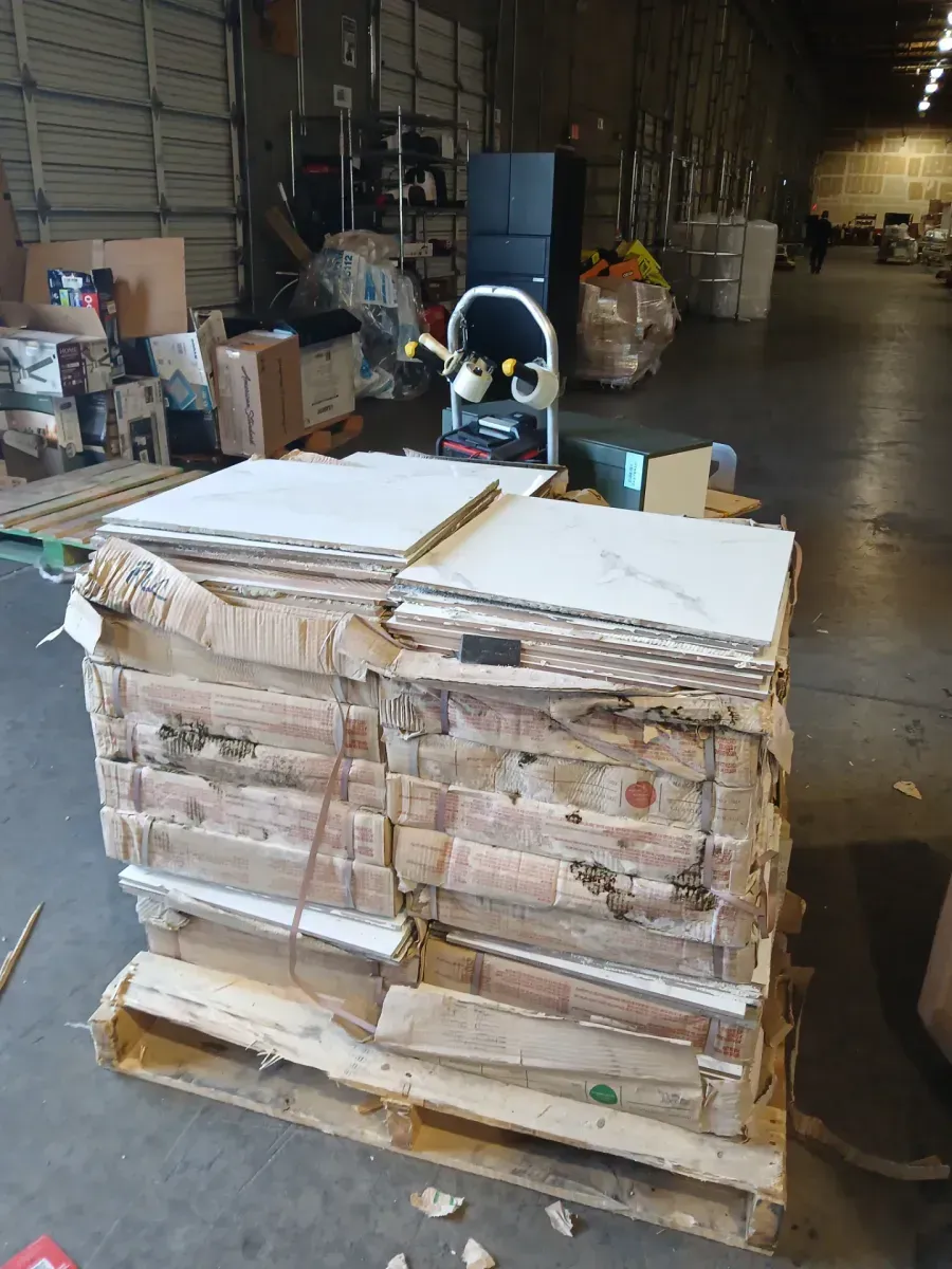 *** Case of 36 (  737.64  sq. ft. (Case) *** Matte Calcutta 18 in. x 18 in. Glazed Ceramic Floor and Wall Tile (20.49 sq. ft. (Case) - image 1