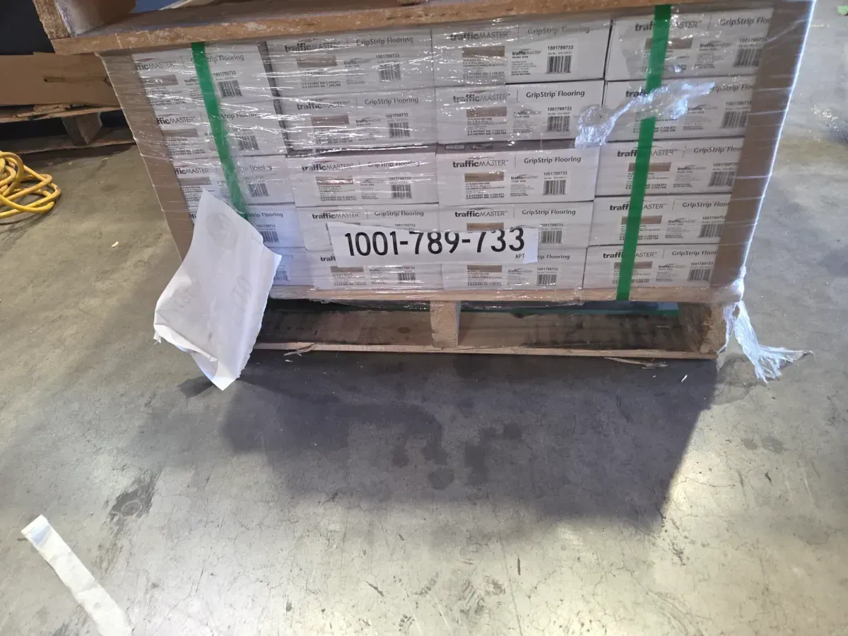 ***case of 23(552sqft)Khaki Oak 4 MIL x 6 in. W x 36 in. L Grip Strip Water Resistant Luxury Vinyl Plank Flooring (24 sqft/case) - image 6