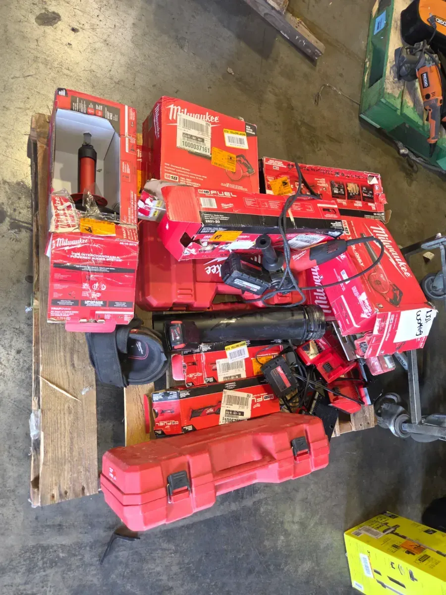 Pallete of 25 non functional Milwaukee tools - image 1
