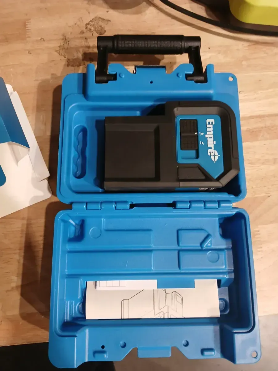 125 ft. Green 3-Point Laser Level - image 2