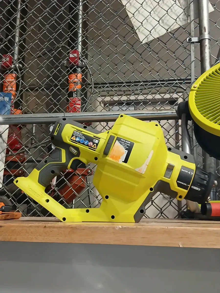 *** I missing accesories and batterry *** RYOBI ONE+ 18V Cordless Drain Auger with 25 ft Cable, LED Light, Auto Feed/Retract, Cable Lock, Enclosed Drum (Tool Only) - image 3