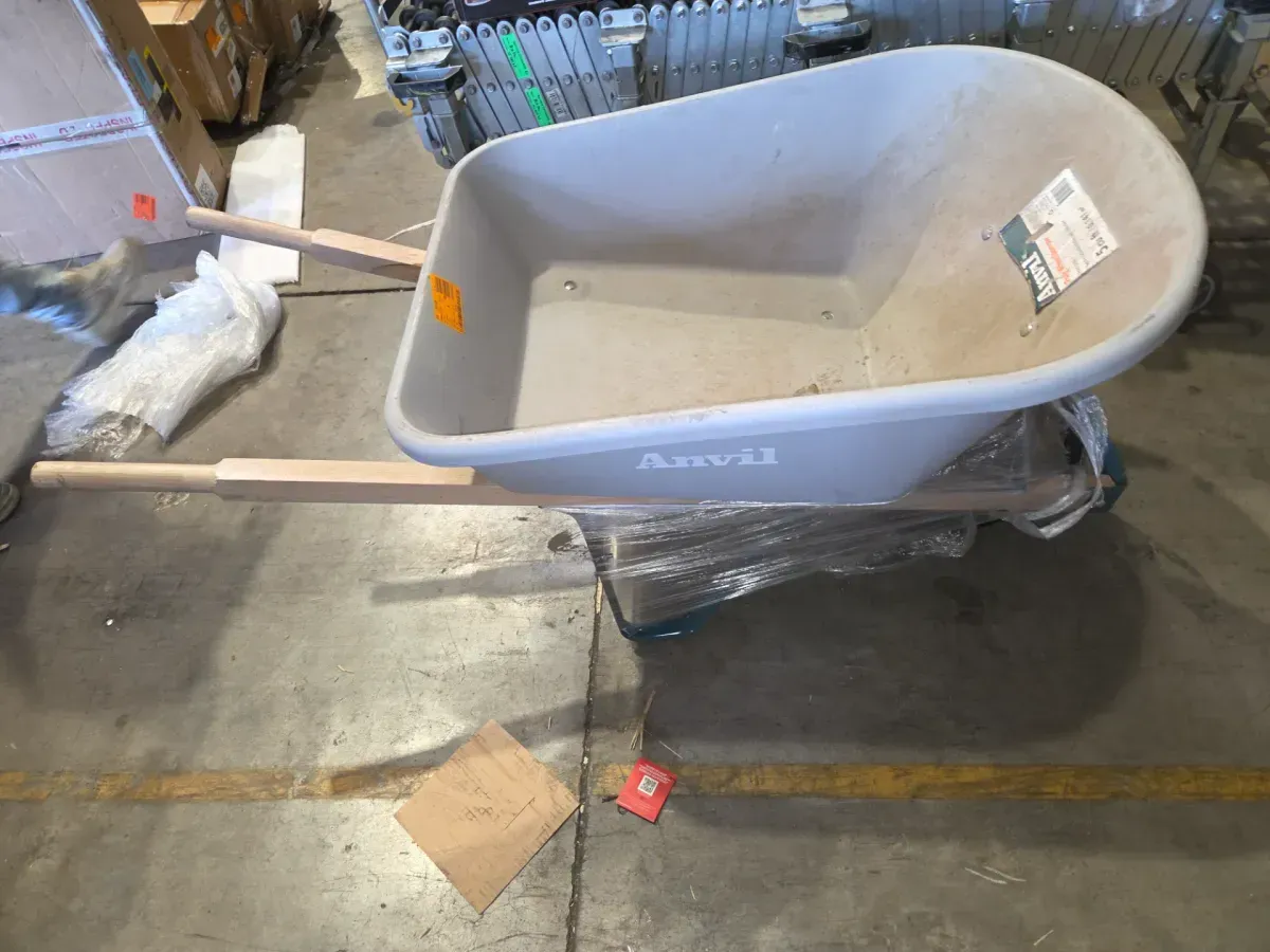 5 cu. ft. Poly With Wood Handles - image 2