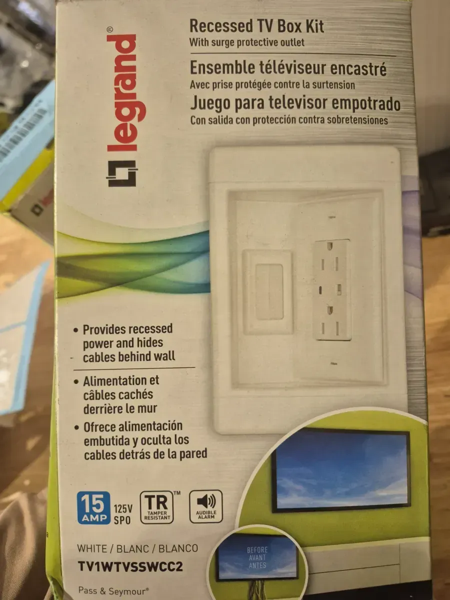 Pass & Seymour 1 Gang Recessed TV Media Box Kit with Surge Suppressing Outlet and Low Voltage Inserts, White - image 2