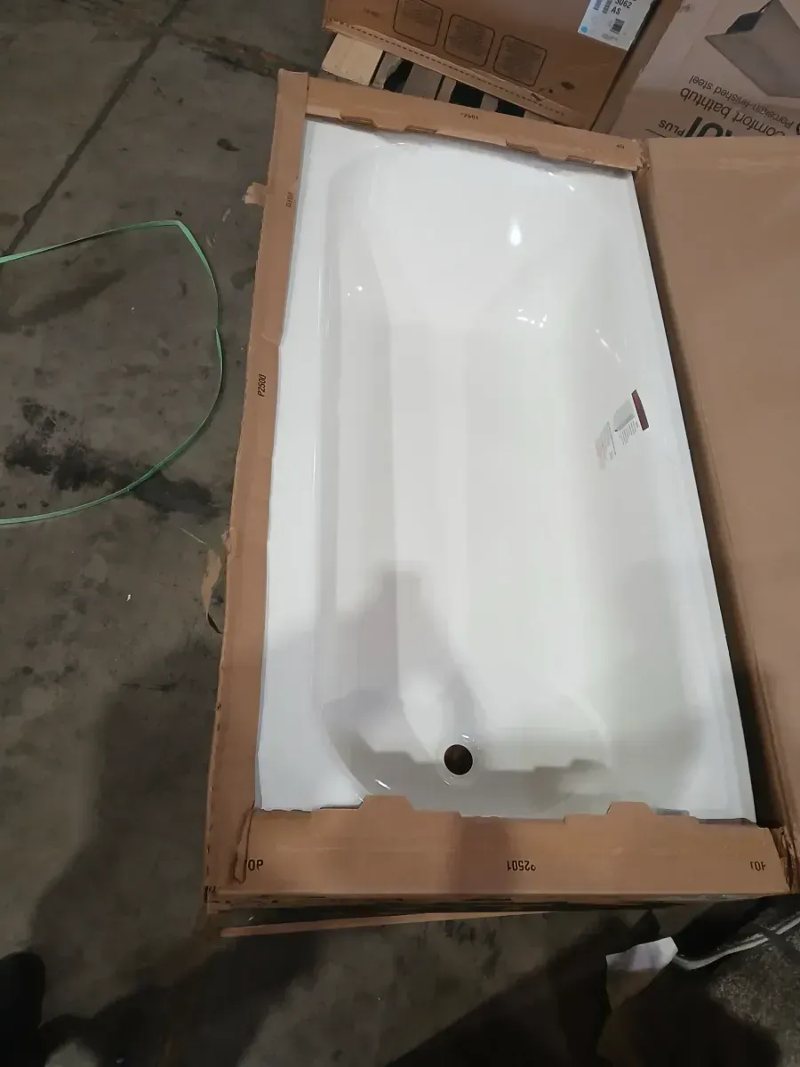 A  Pallet of 4 different  size ,style and brand  bathtubs  - image 2