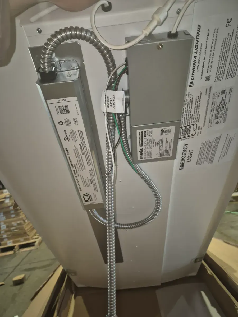 Contractor Select STAKS 2 ft. x 4 ft. 4000/5000/6000 Lumens White Integrated LED Troffer with Battery Backup - image 4