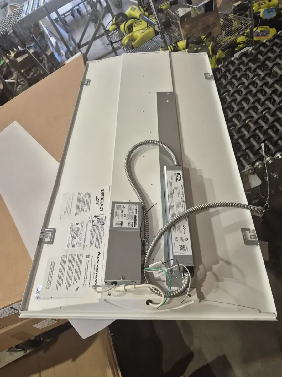 Contractor Select STAKS 2 ft. x 4 ft. 4000/5000/6000 Lumens White Integrated LED Troffer with Battery Backup - image 4