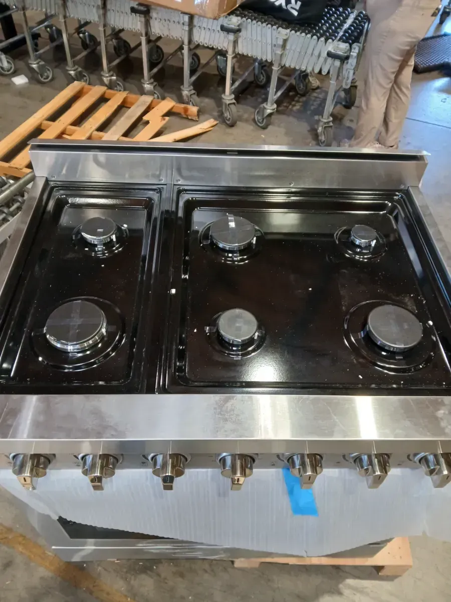 36 in. 6-Burners Gas Range in Stainless Steel with Convection Oven - image 5