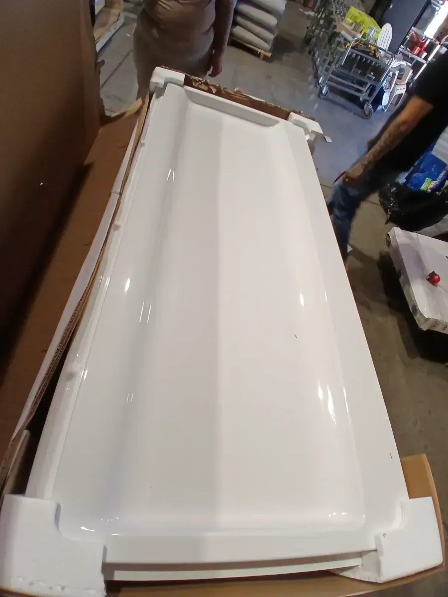 Pallet of bathroom wall and floor   - image 4