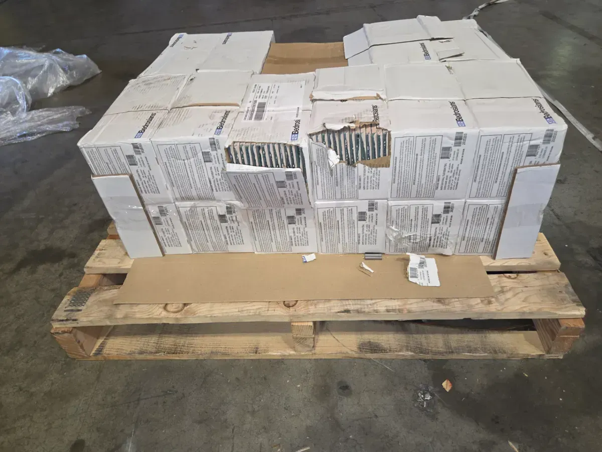 *** case of 22 (111.98 sq. ft./Case)22Marin Glossy Ocean Teal (Teal) 2.5 in. x 10 in. Ceramic Subway Wall Tile (5.09 sq. ft./Case) - image 6