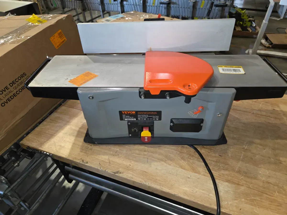 Spiral Benchtop Jointer 8 in. 2HP 10000 RPM Bench Top Wood Jointer 18-Blade Spiral Cutterhead for Woodworking - image 4