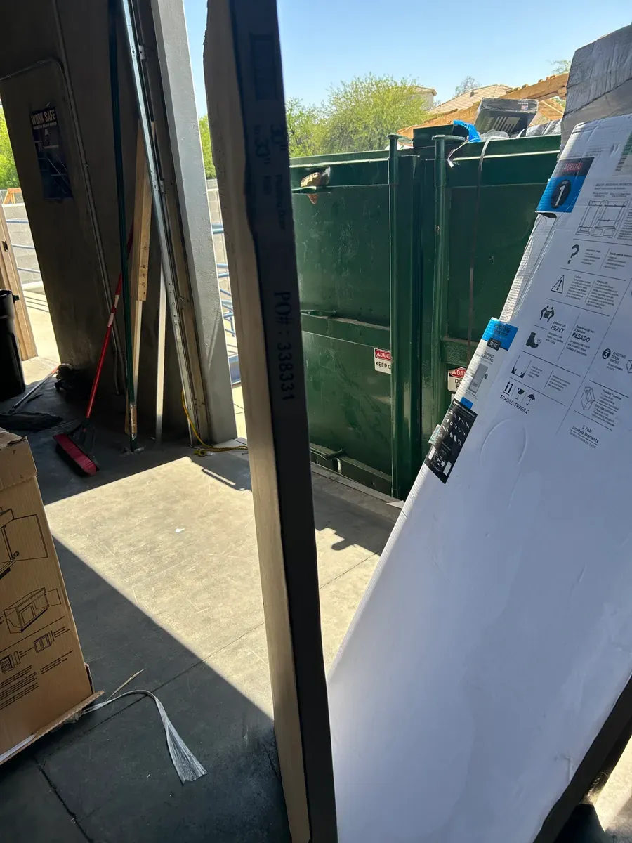 Delta Shower door - image 3