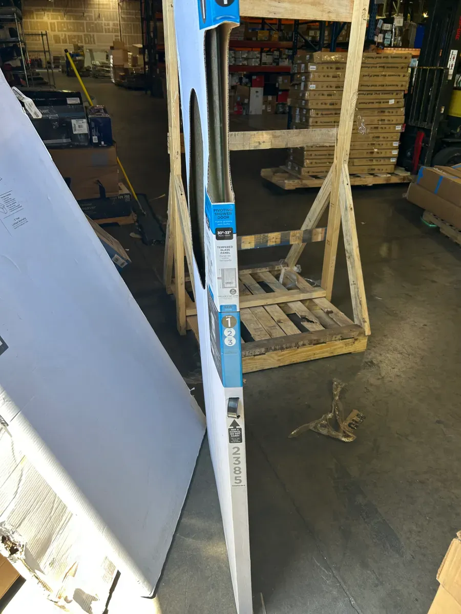 Delta Shower door - image 6