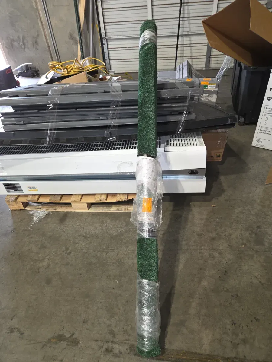 ***pack of 3***Emerald Green Precut Turf 6 ft. x 8 ft. Artificial Grass Rug - image 2