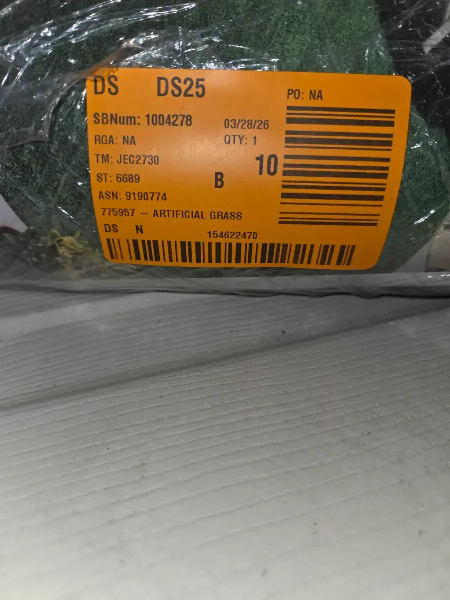 ***pack of 3***Emerald Green Precut Turf 6 ft. x 8 ft. Artificial Grass Rug - image 5