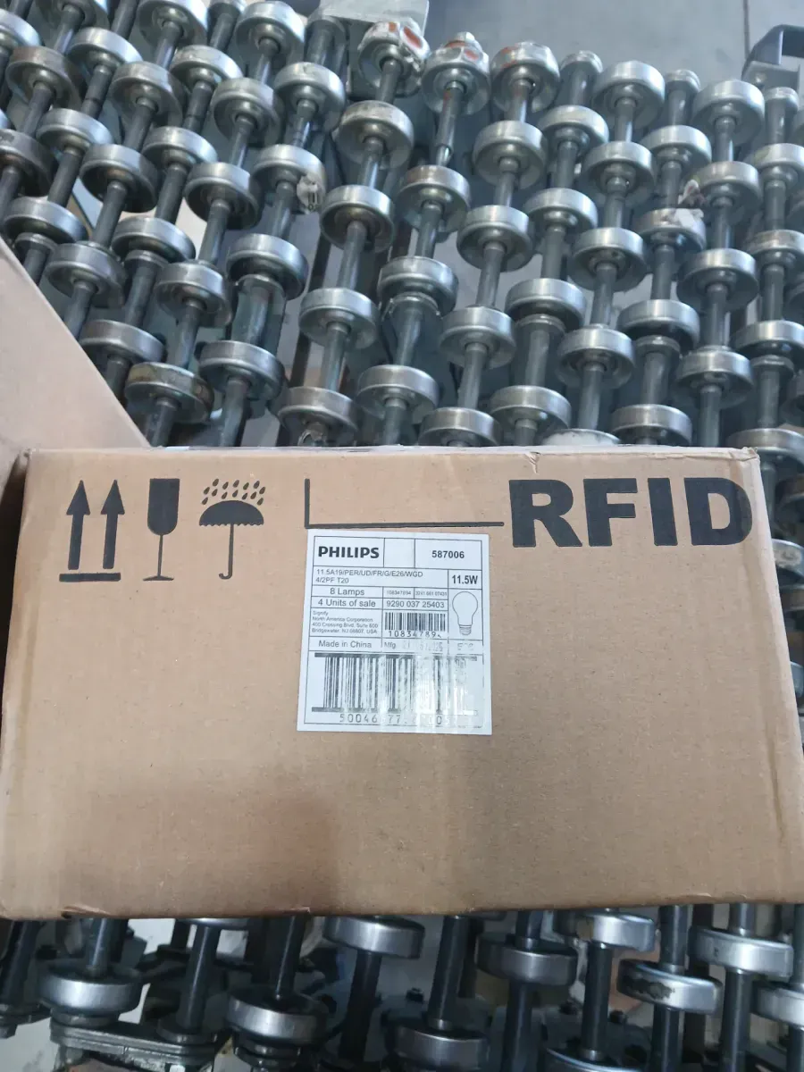 ***pack of 4***100-Watt Equivalent A19 Non-Dimmable E26 LED Light Bulb With EyeComfort Technology Soft White 2700K (4-Pack) - image 2