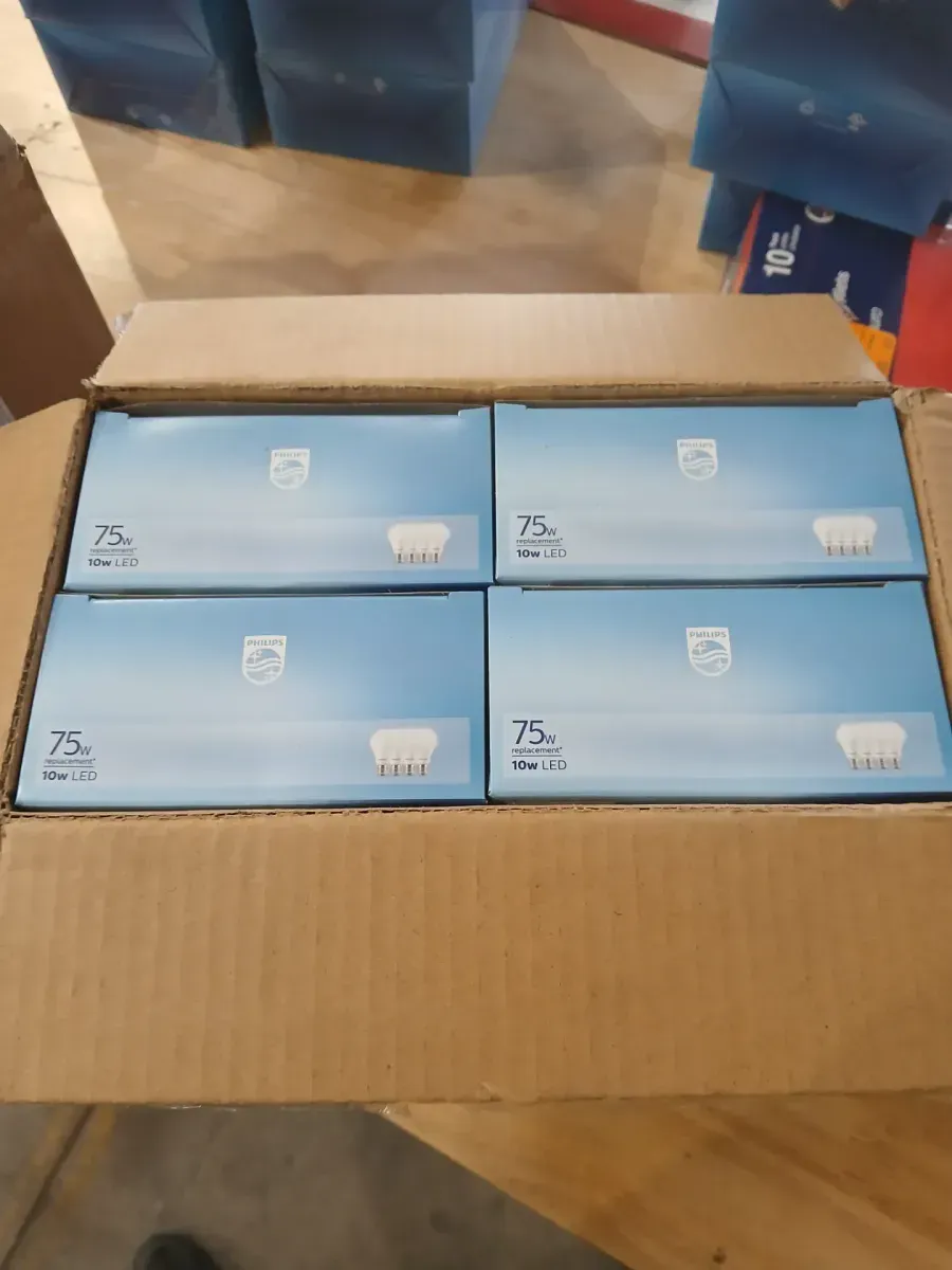 75-Watt Equivalent A19 Non-Dimmable General Purpose E26 Medium Base LED Light Bulb, Daylight 5000K (12-Pack) - image 4